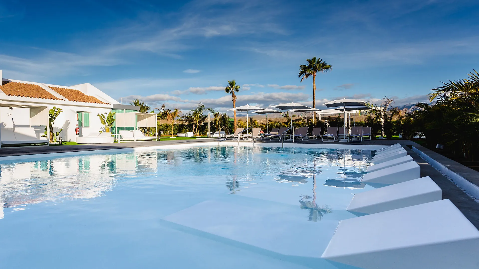 Seven Hotel & Wellness - Gay Men Only Maspalomas